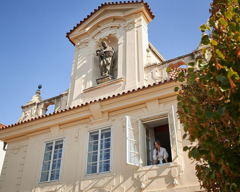 Фото Four Seasons Hotel Prague