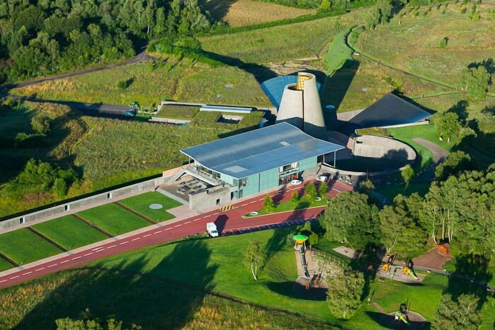 Фото Campanile Clermont Ferrand Centre