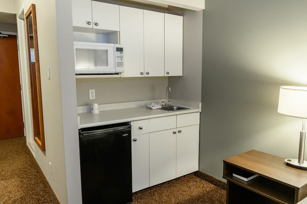 Фото Super 8 by Wyndham Cochrane