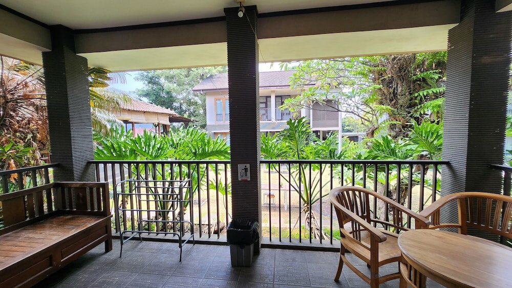 Фото Summer Hills Hotel