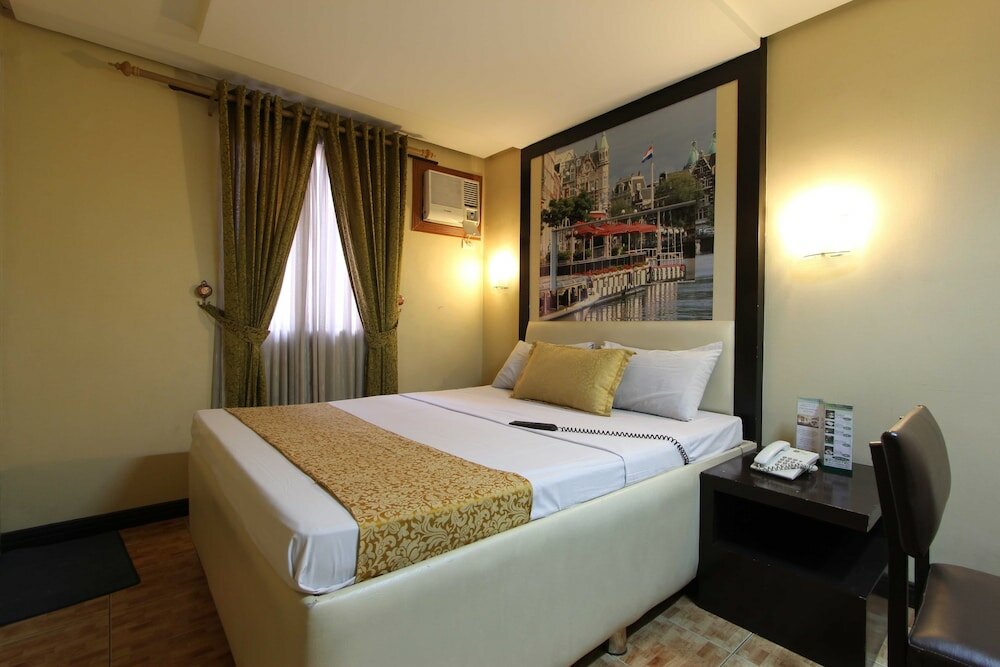 Фото отеля 3