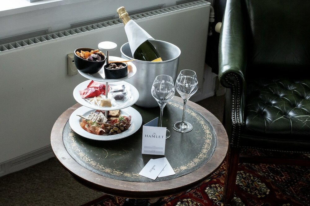 Фото Hotel Hamlet