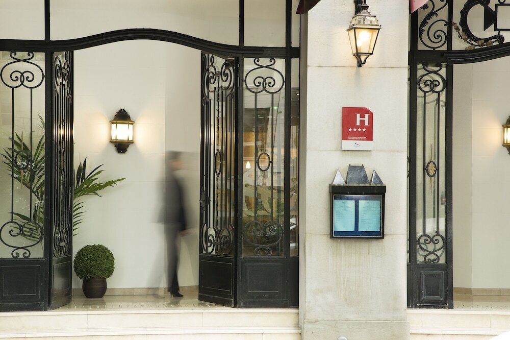 Фото Oceania L'Univers Tours