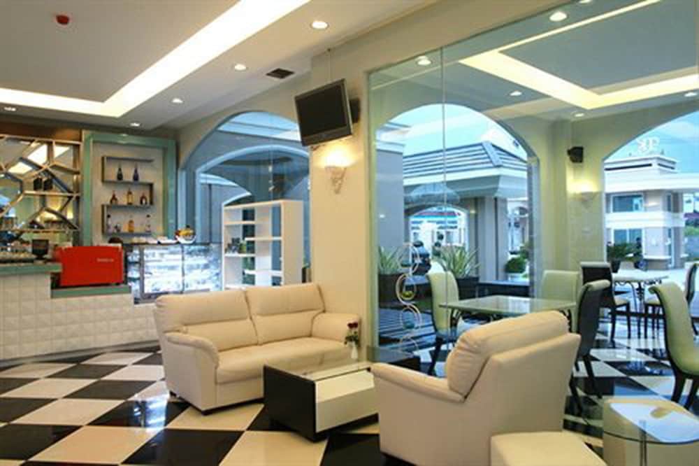 Фото отеля 4