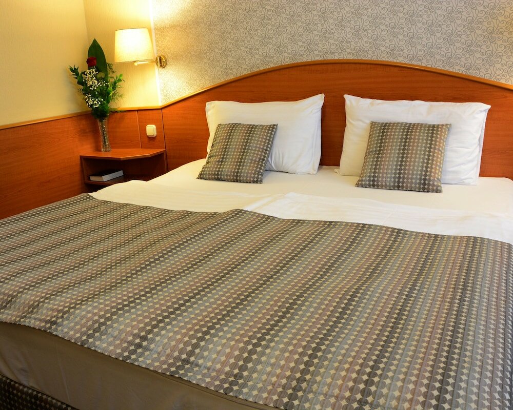 Фото Hotel Orion Várkert