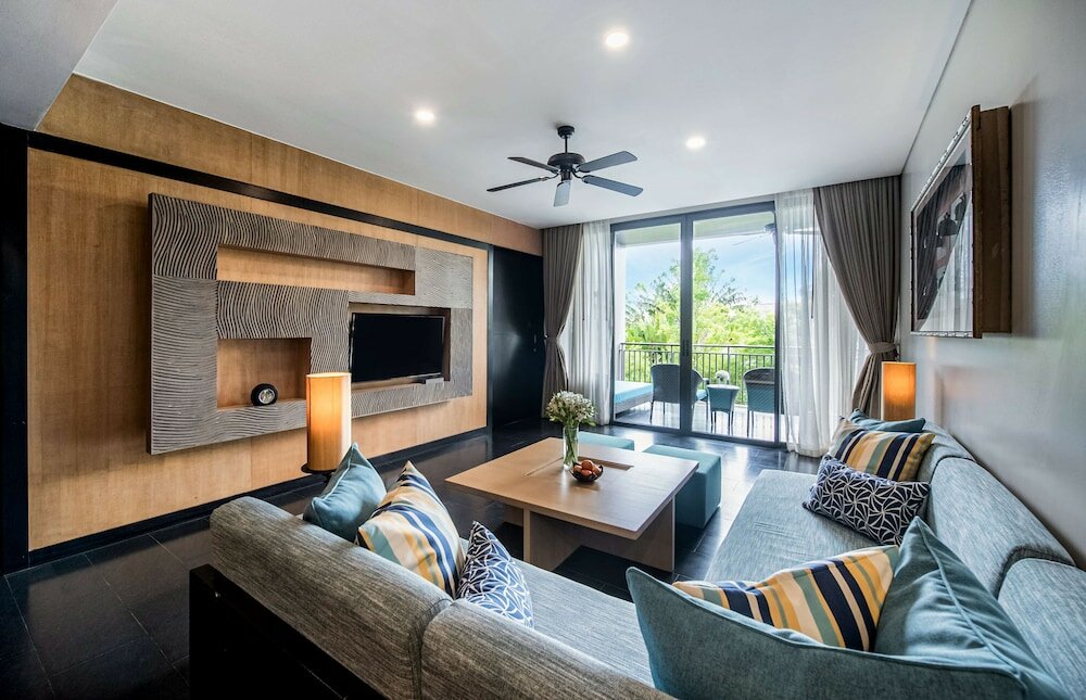 Фото Avani+ Mai Khao Phuket Suites