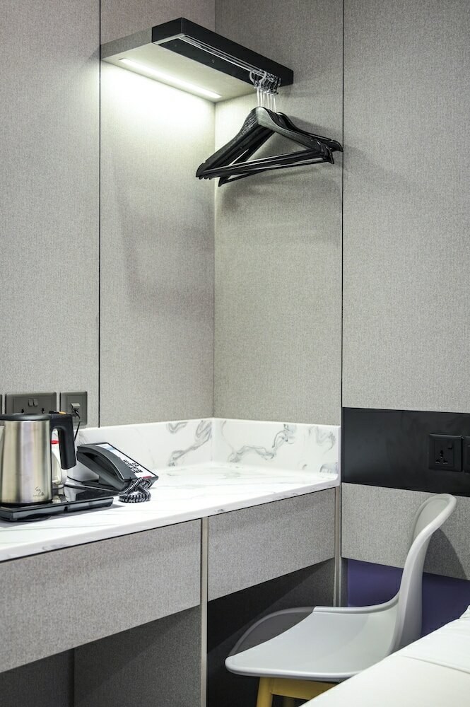 Фото Hotel81 - Palace