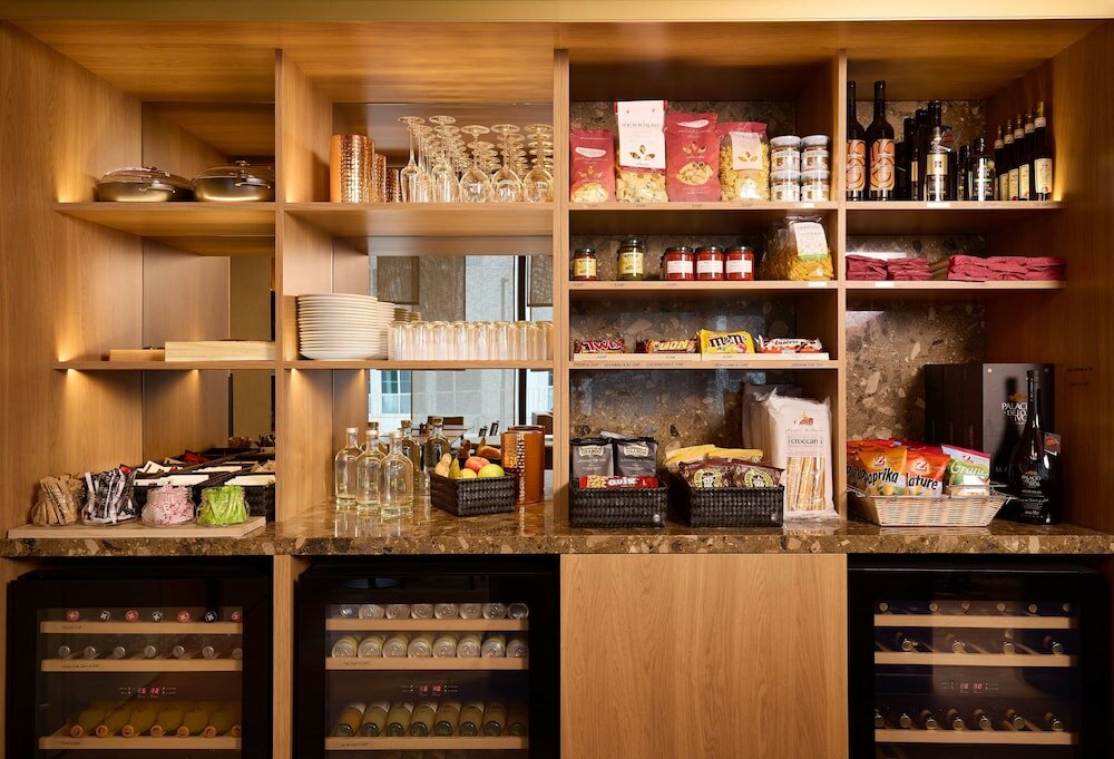 Фото Adina Apartment Hotel Geneva