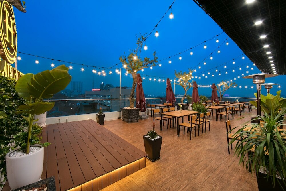 Фото Halais Hotel