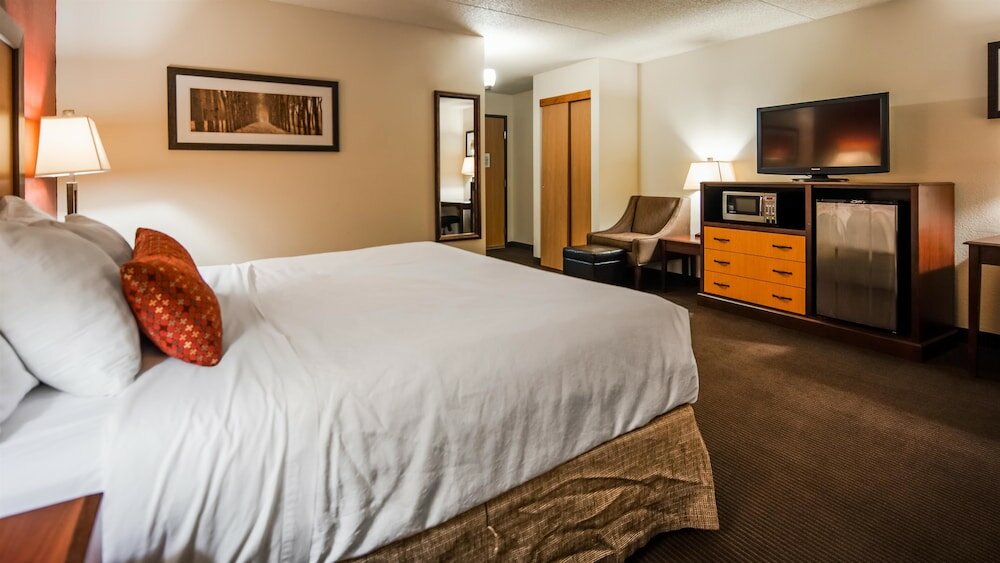 Фото Best Western Plus Sidney Lodge