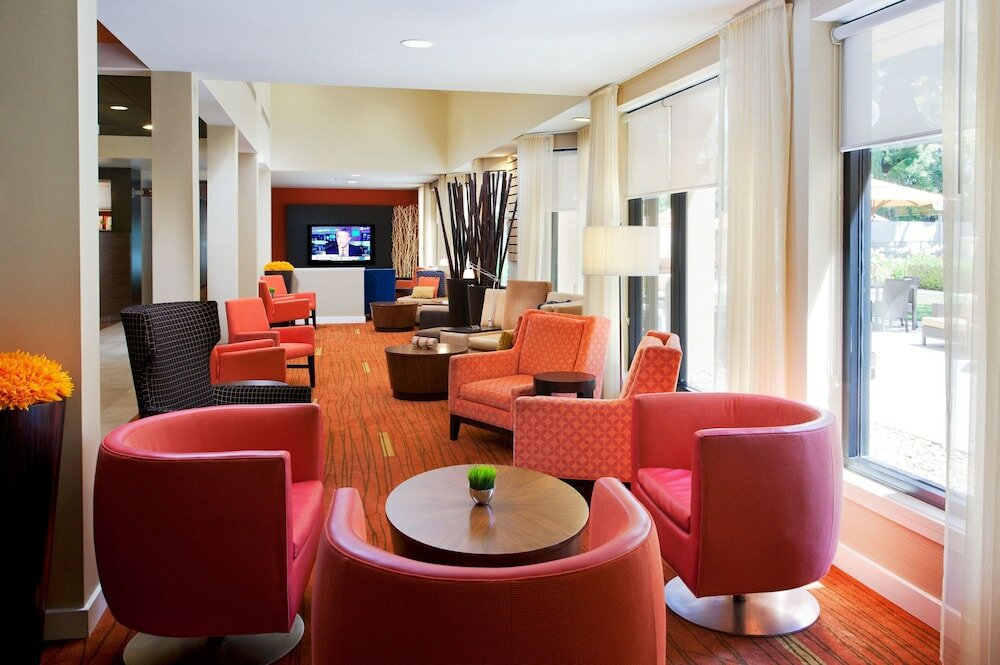 Фото Courtyard by Marriott Sacramento Airport Natomas
