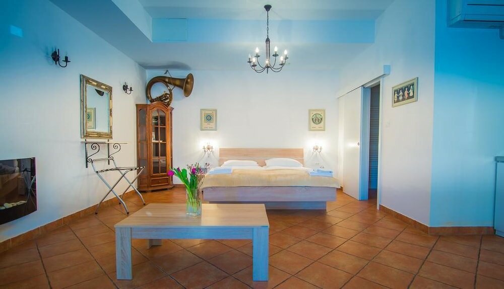 Фото Hotel Katrca 1905