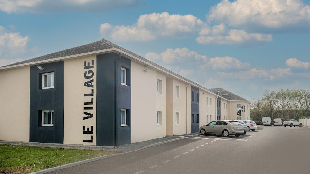 Фото The Originals City, Angers Sud – Le Village 49