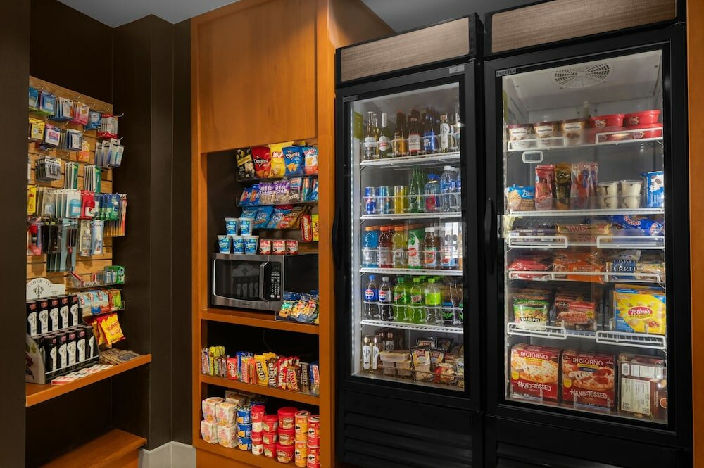 Фото Courtyard by Marriott Phoenix West/Avondale