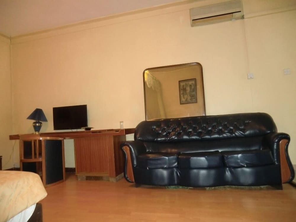 Фото Fang Fang Hotel