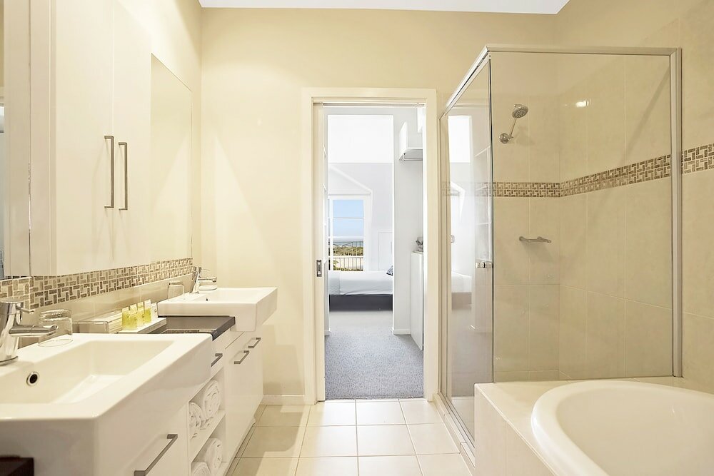 Фото Deep Blue Hotel & Hot Springs