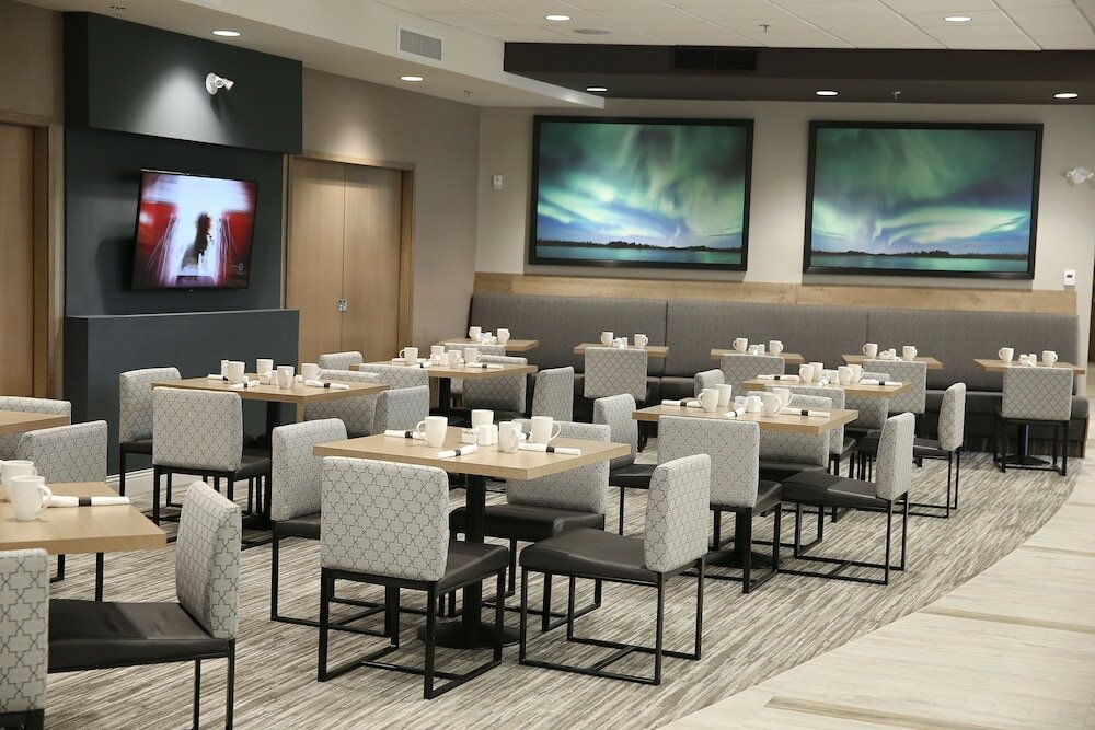 Фото Best Western Plus Sawridge Suites