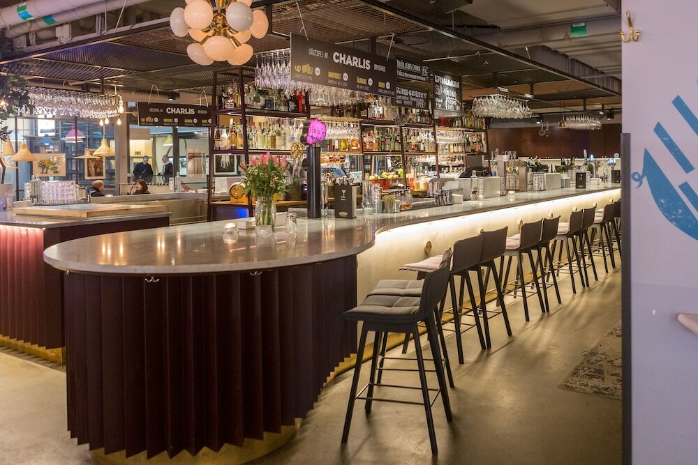 Фото Hotel With Urban Deli