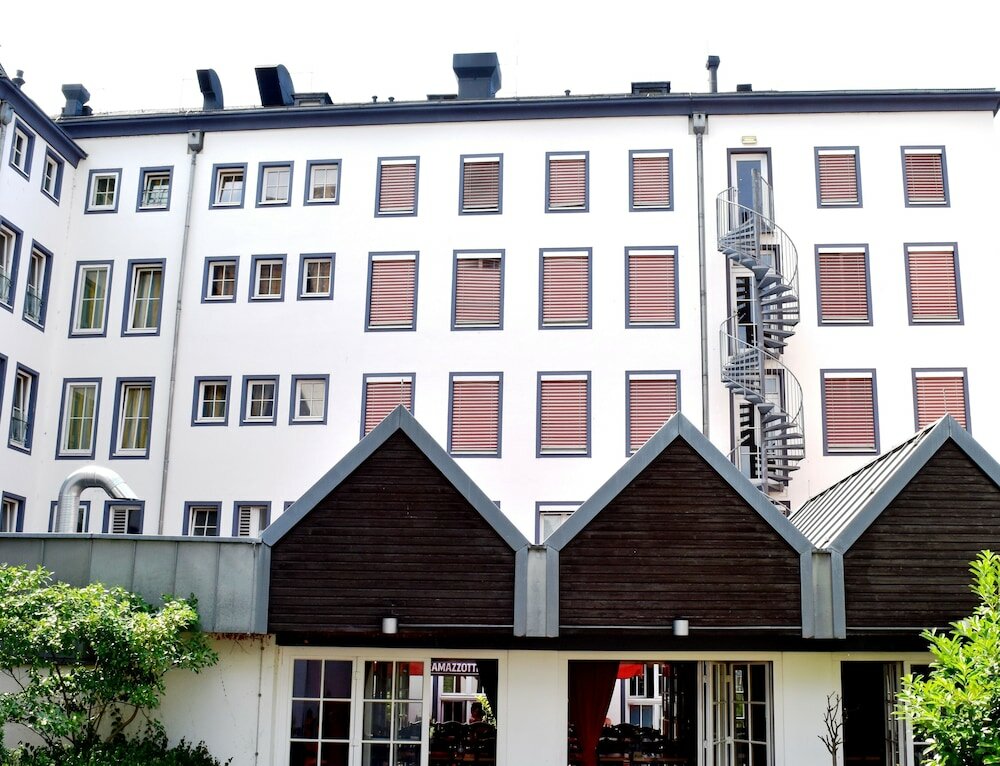 Фото XII Apostel Hotel Albergo