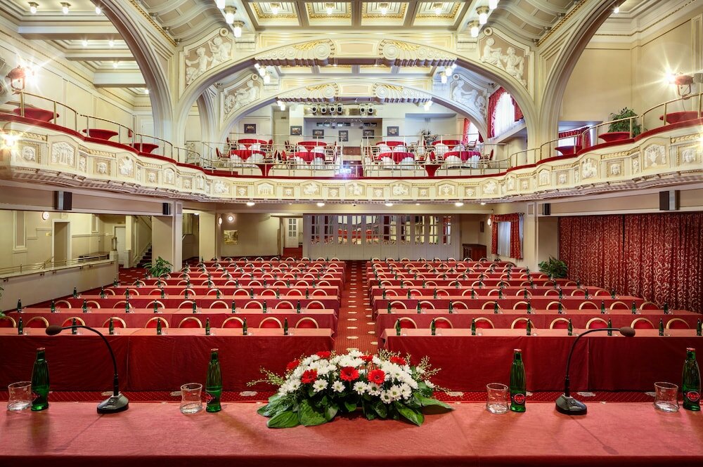 Фото Ambassador Zlatá husa