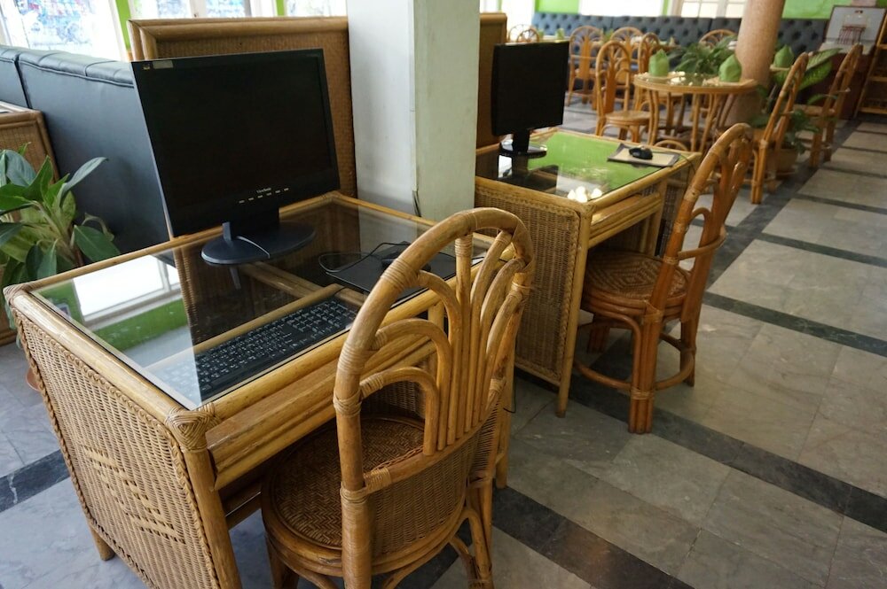 Фото Day Inn Hotel