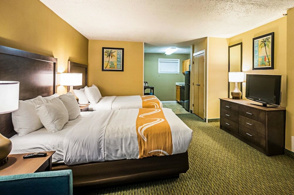 Фото Quality Inn Oceanfront