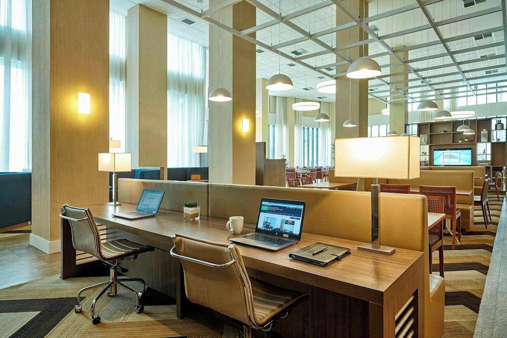 Фото Courtyard by Marriott Rio De Janeiro Barra da Tijuca