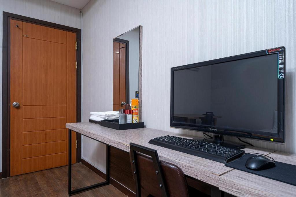 Фото Hotel No. 1