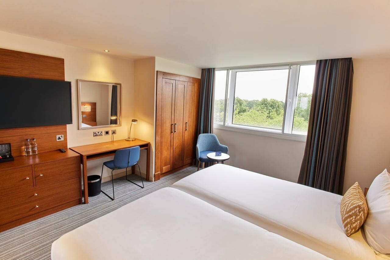 Фото Thistle London Hyde Park Kensington Gardens