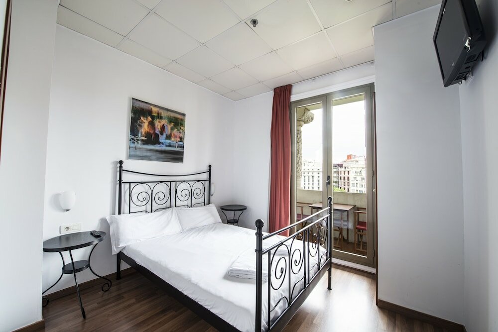 Фото Safestay Passeig de Gracia