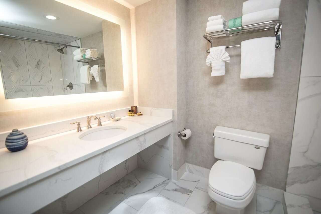 Фото Best Western Plus Fairfield Executive Inn