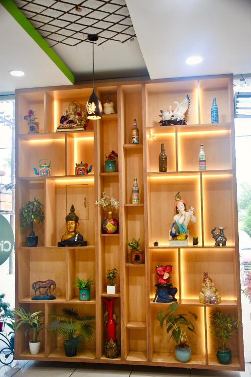 Фото Hotel Flora Haridwar