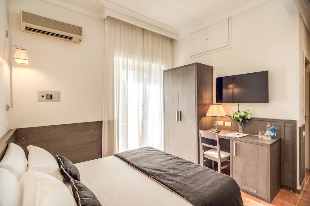 Фото Hotel Mirti