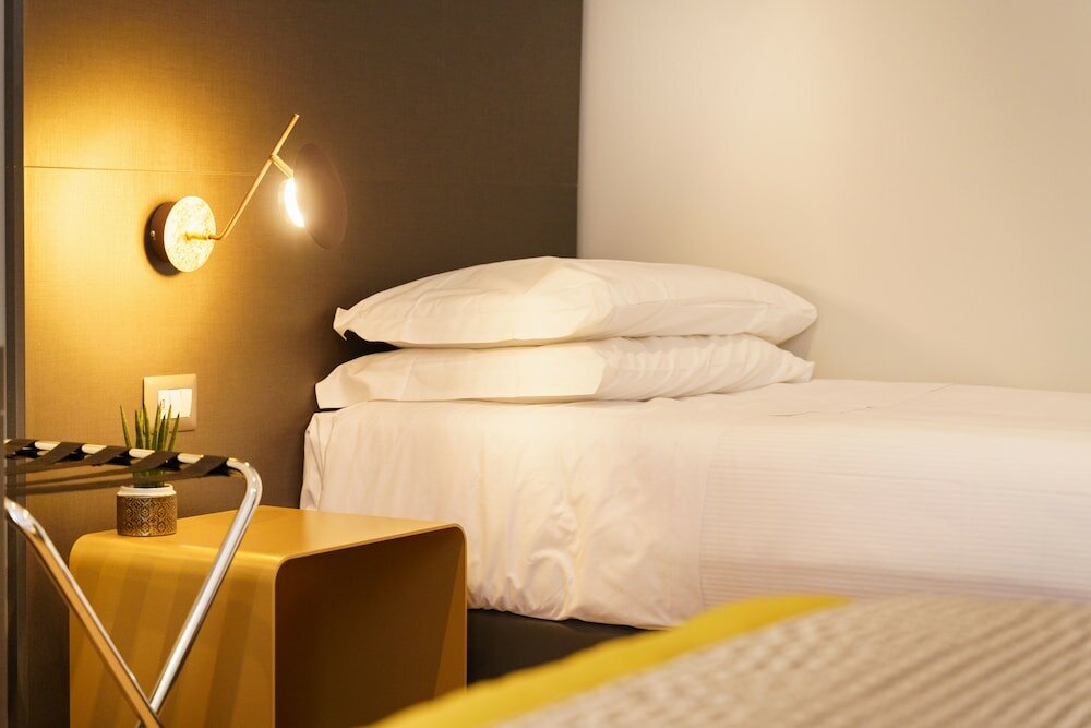 Фото The Cross Hotel