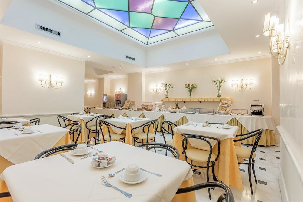 Фото Raeli Hotel Luce