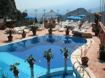 Фото Hotel Villa Sonia