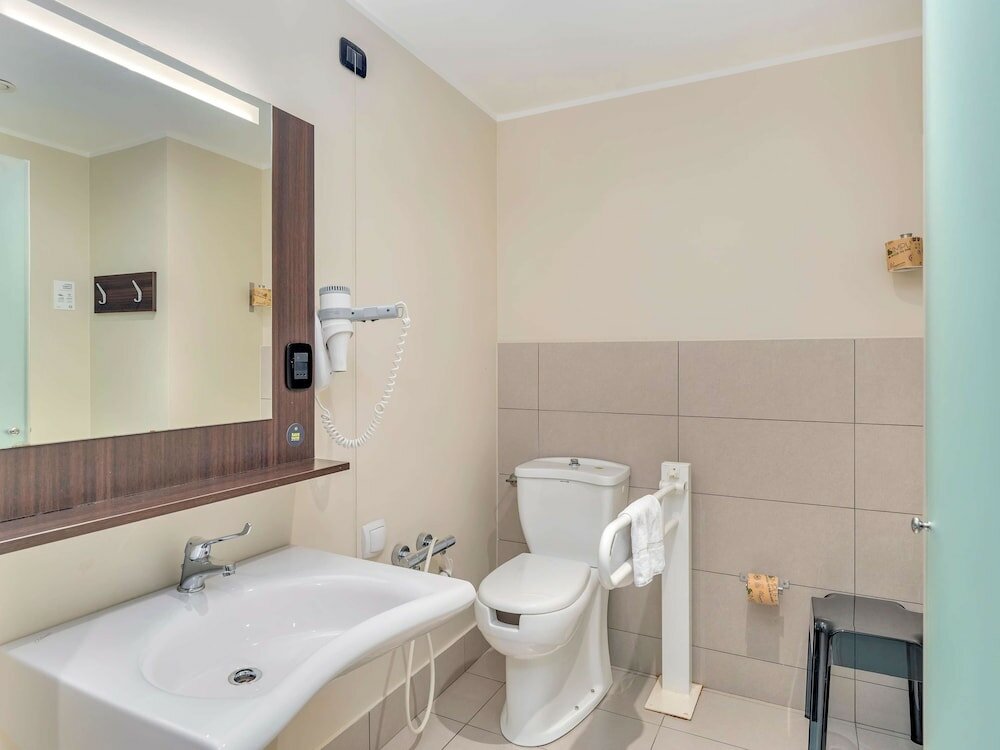 Фото B&B Hotel Milano Cenisio Garibaldi