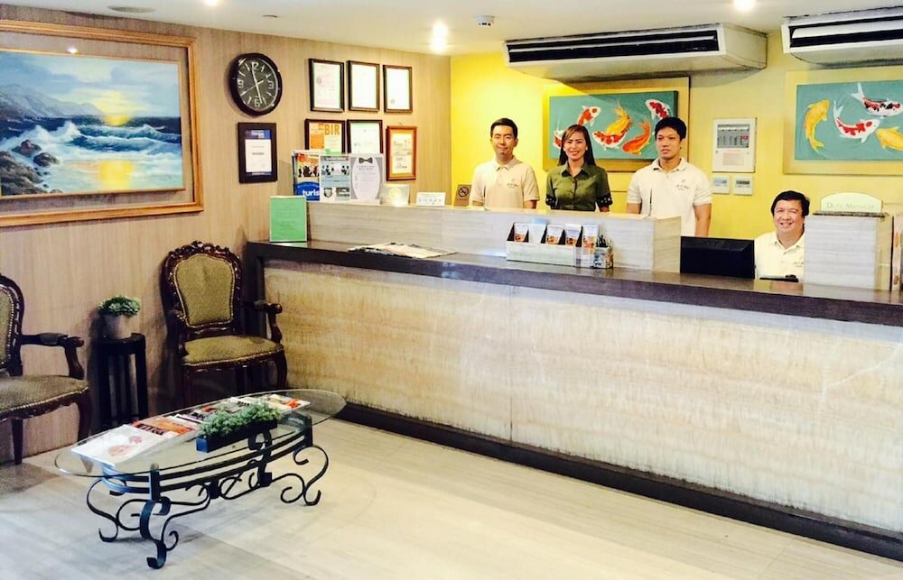 Фото The E-Hotel Makati