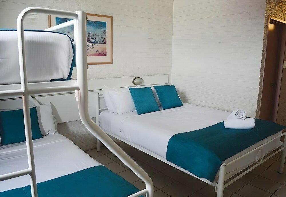 Фото Marco Polo Motor Inn Sydney Hotel