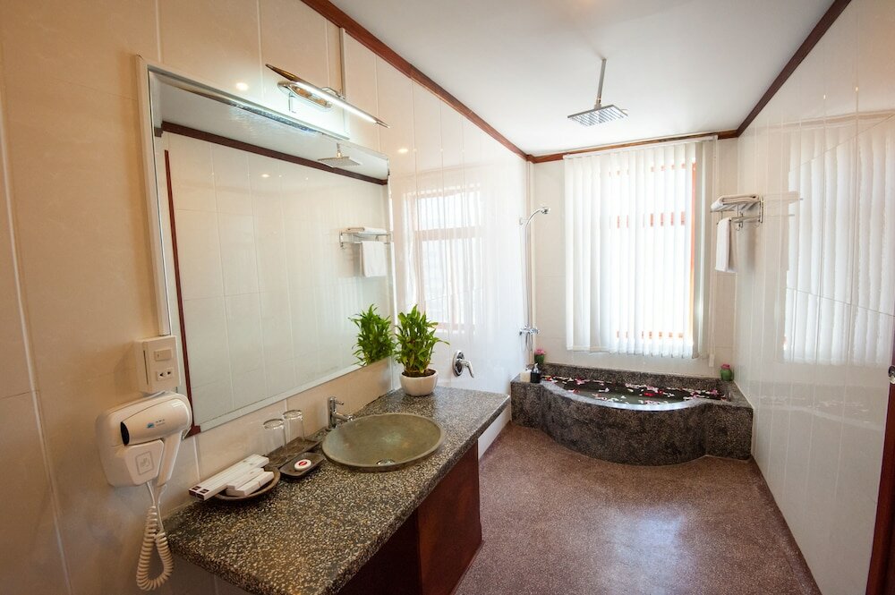 Фото Okay Boutique Hotel