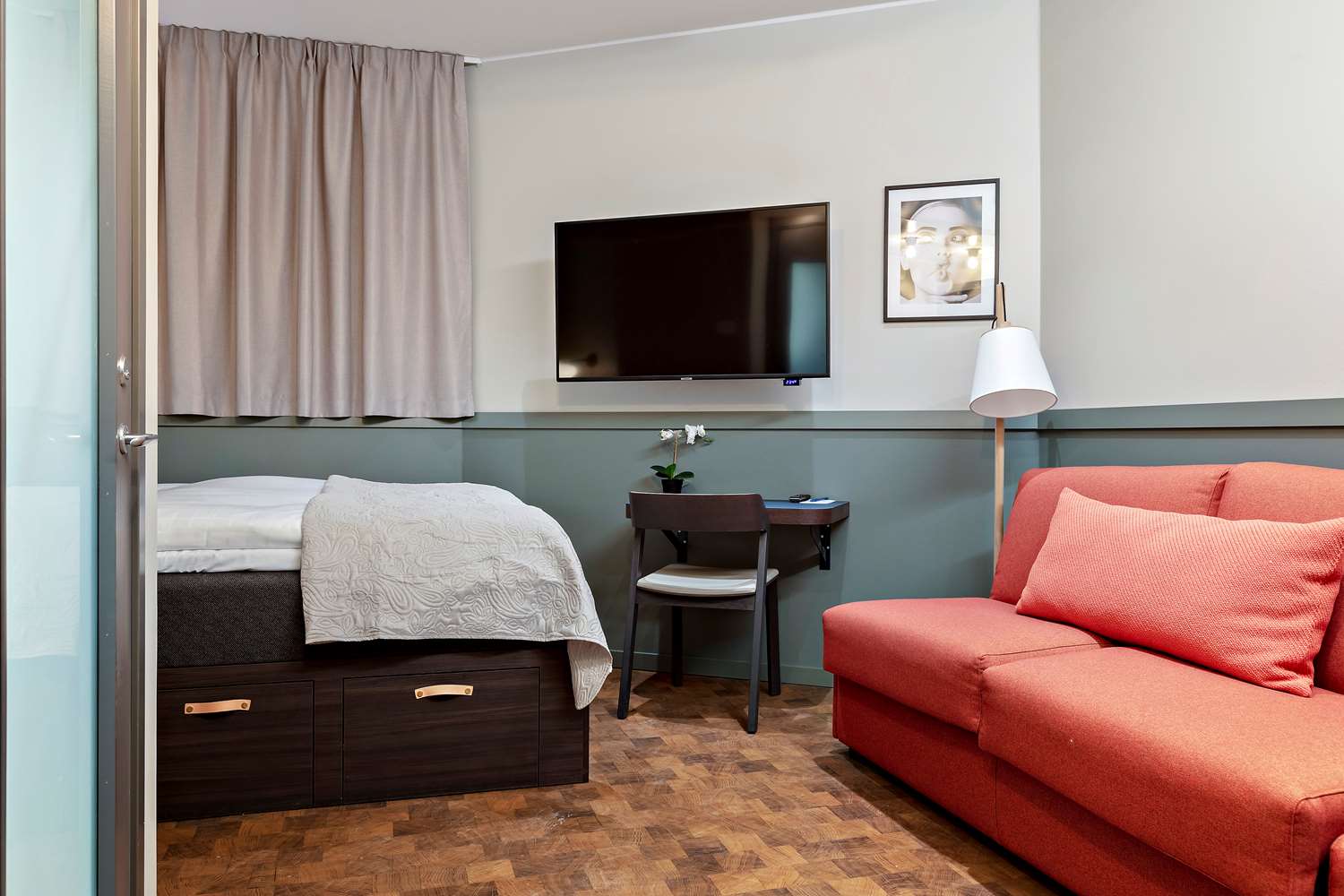 Фото Best Western Hotel at 108