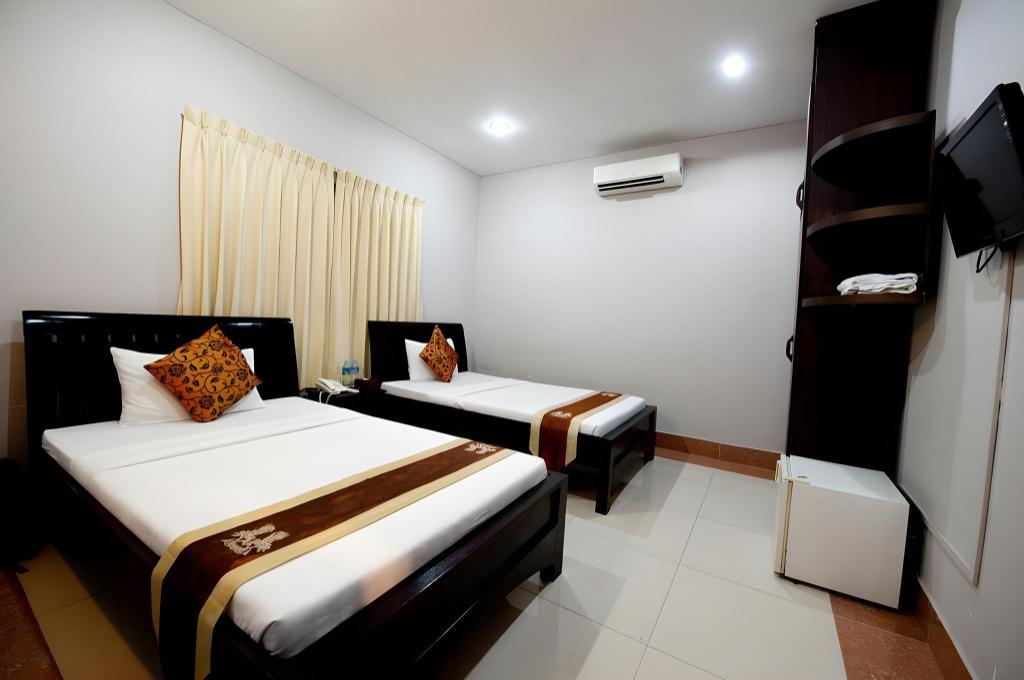 Фото Wei Si Deng Hotel and Restaurant