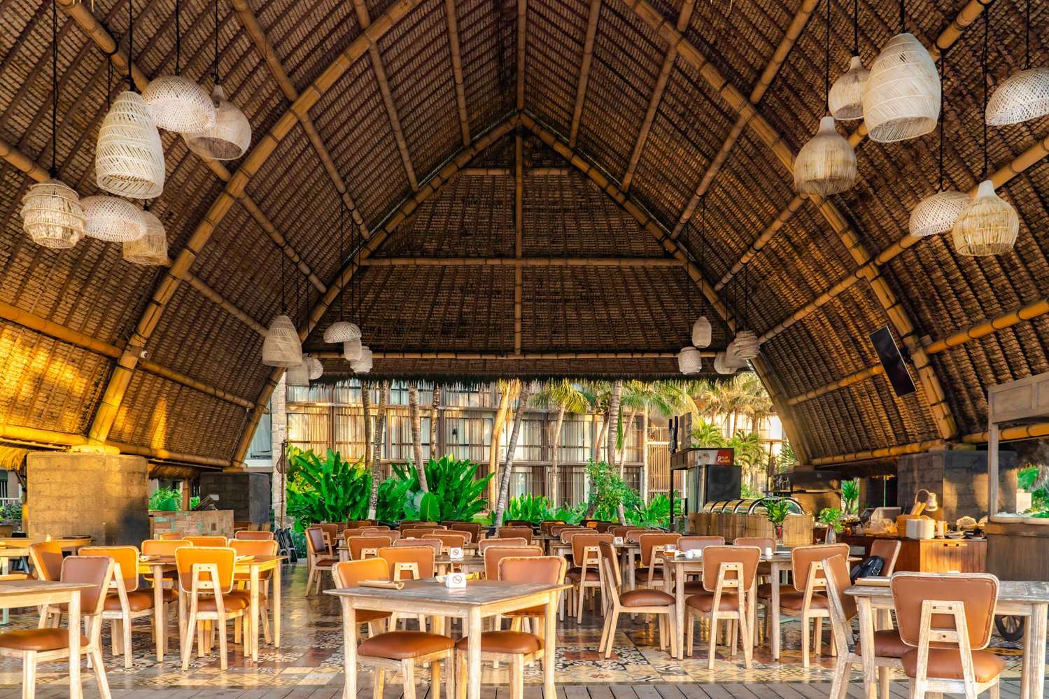 Фото Wyndham Tamansari Jivva Resort Bali