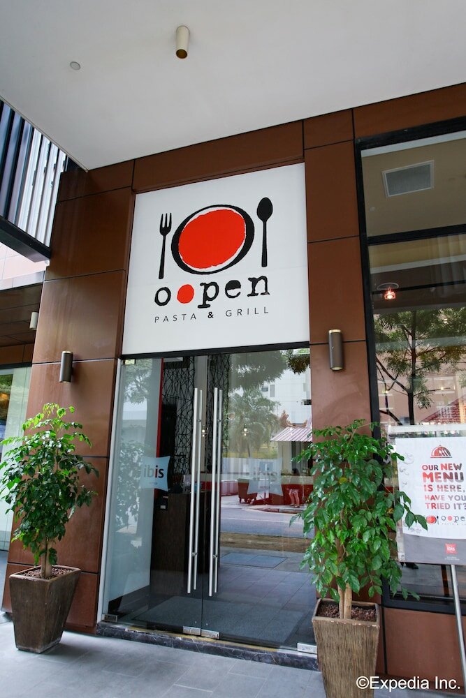 Фото Ibis Singapore Novena