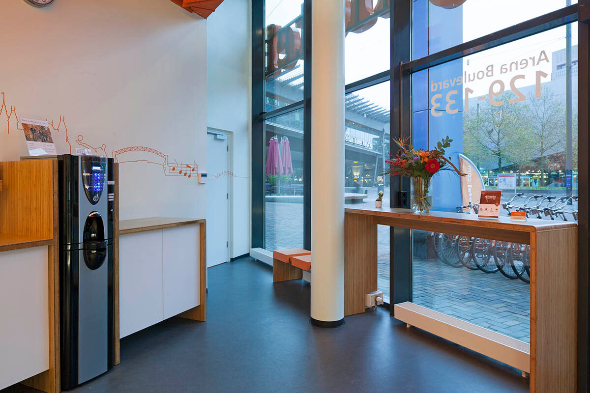 Фото EasyHotel Amsterdam Arena Boulevard