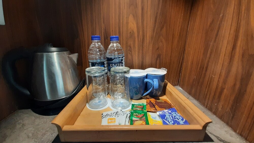 Фото Polo Floatel Kolkata