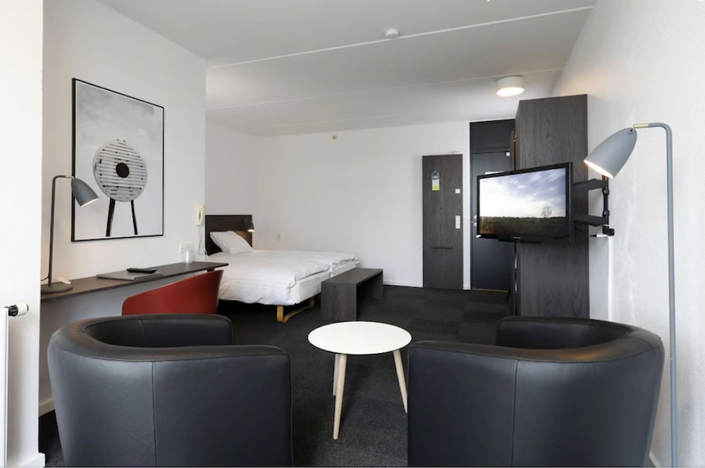 Фото Montra Skaga Hotel