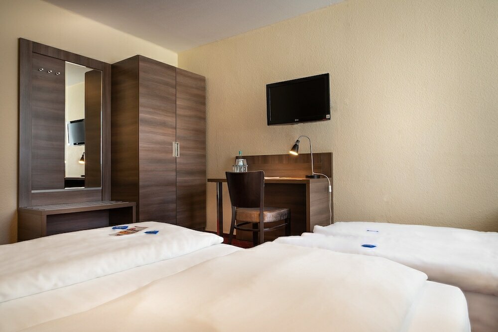 Фото Hotel Leonet