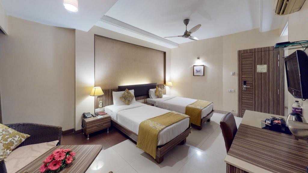 Фото Kapila Business Hotel
