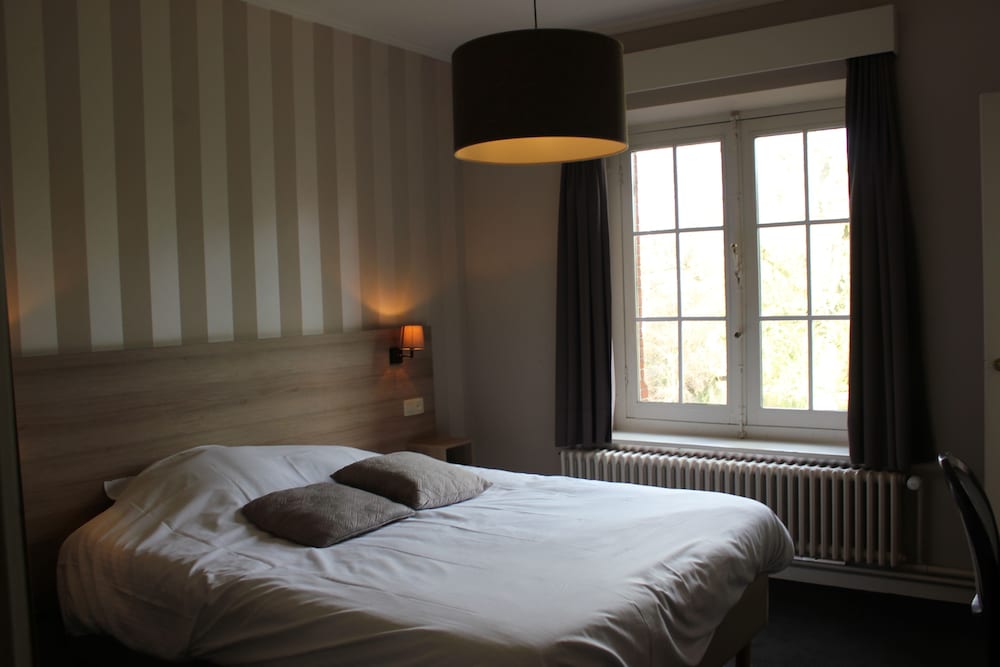 Фото Hotel Lodewijk Van Male